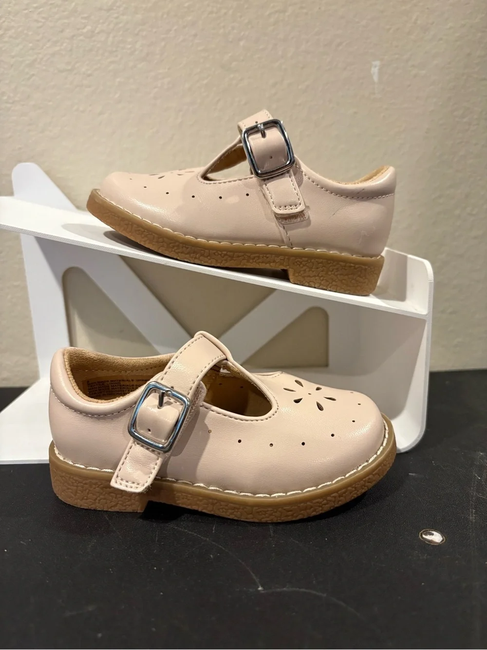Cat & Jack Girls Lela Pink Mary Jane Dress Shoes Toddler Size 6 Hook & Loop